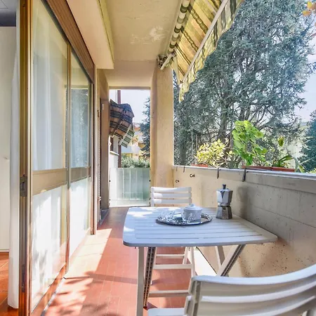 2 Bedroom Gorgeous In Apartment
