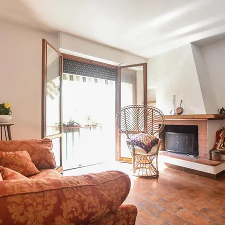 2 Bedroom Gorgeous In Apartment